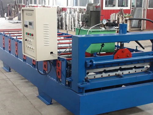 山东860型彩钢压瓦机