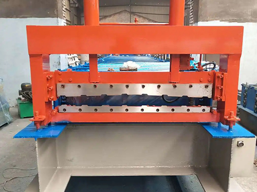 山东910型彩钢压瓦机