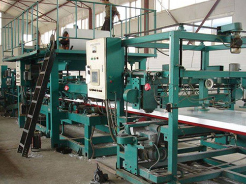 山东岩棉复合板机流水线